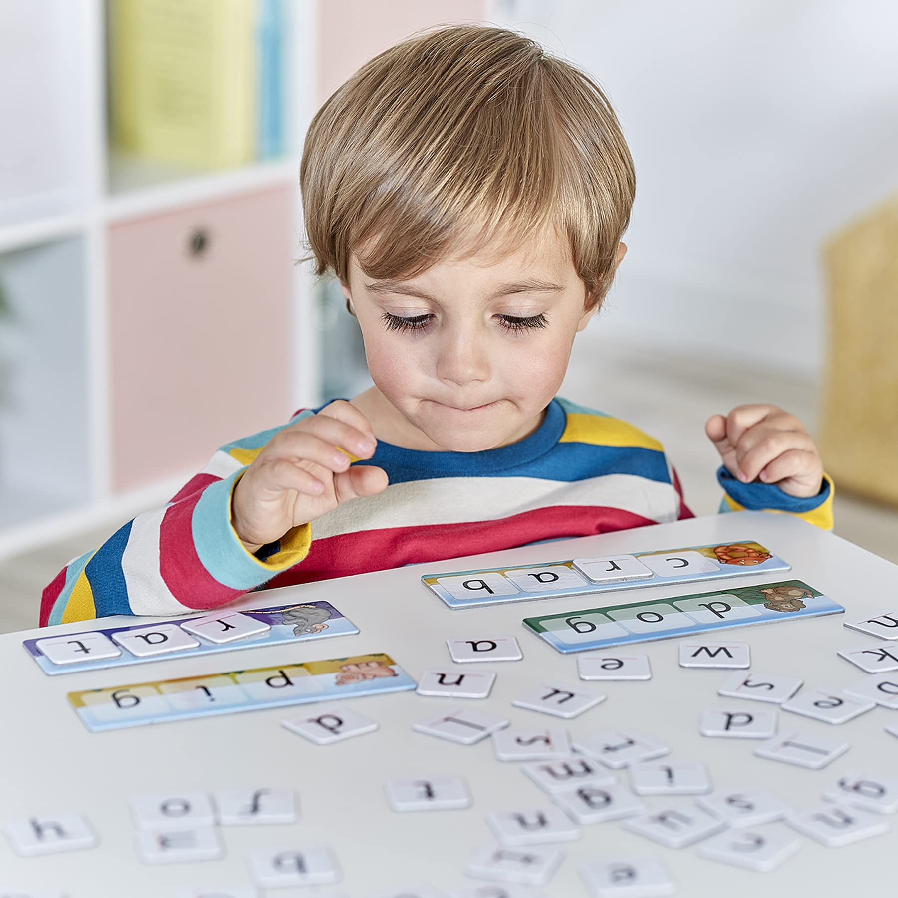 Orchard Toys Match and Spell Game - Kids Learning & Educational Toys with Sight Words & Flash Cards - Alphabet & Spelling Games for 4 Year Olds and Up - Word Building & Phonics Games for Boys & Girls