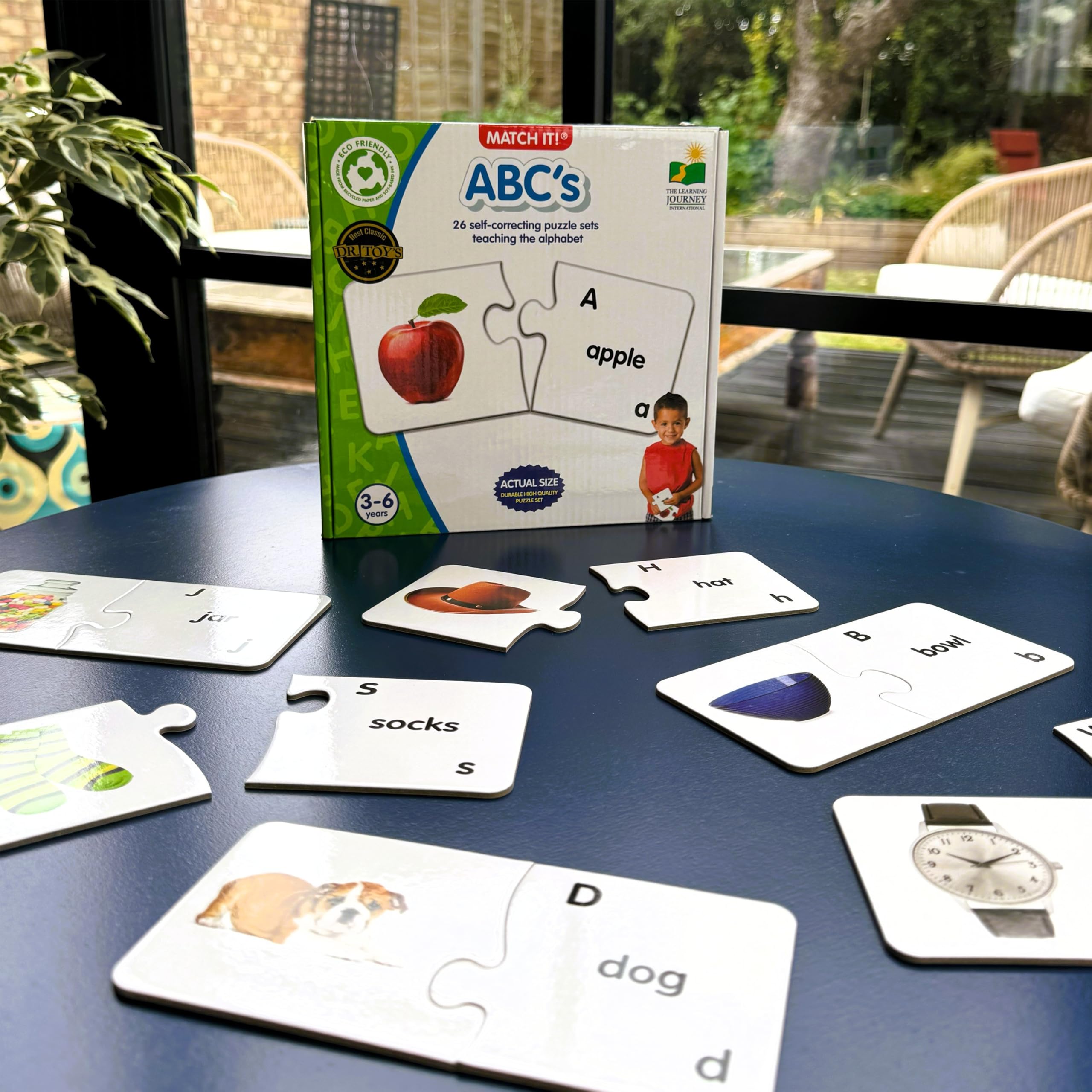 The Learning Journey Match It - Counting Memory Game For Kids - Helps Interactive Child Development, Problem-Solving and Counting Skills - Includes 30 Self-Correcting Puzzle Sets - For 4+ Years