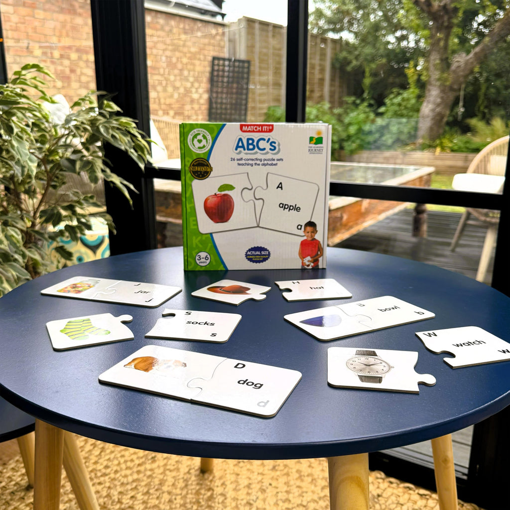 The Learning Journey Match It - Counting Memory Game For Kids - Helps Interactive Child Development, Problem-Solving and Counting Skills - Includes 30 Self-Correcting Puzzle Sets - For 4+ Years